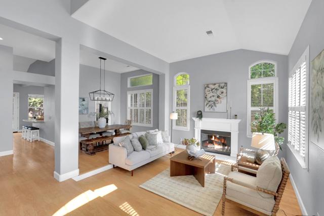 18430 Carmelo Court, Morgan Hill CA: https://media.crmls.org/mediaz/8b55819e-041d-44c8-a51b-ee3d68b80afc.jpg