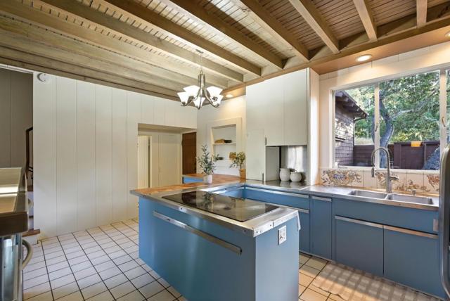 600 Martin Street, Monterey CA: https://media.crmls.org/mediaz/8b55da82-b7d8-4ad5-b8de-4c133a0b1e01.jpg