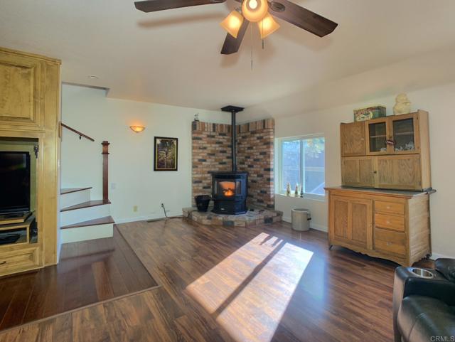 Image 17 of 30 For 10252 Oak Grove Dr