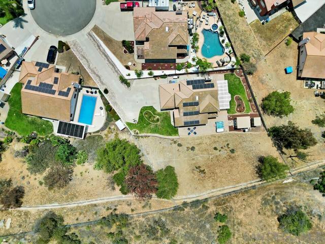 9410 Brian Way, El Cajon CA: https://media.crmls.org/mediaz/8b5864b1-c0fd-458d-99f2-be8175e015c0.jpg
