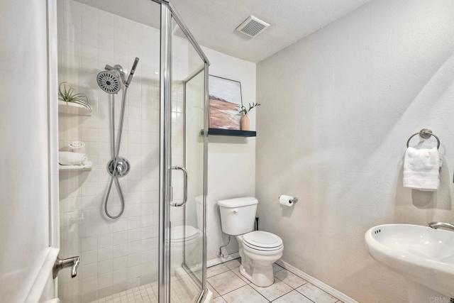 Image 7 of 15 For 2402 Altisma Way  E