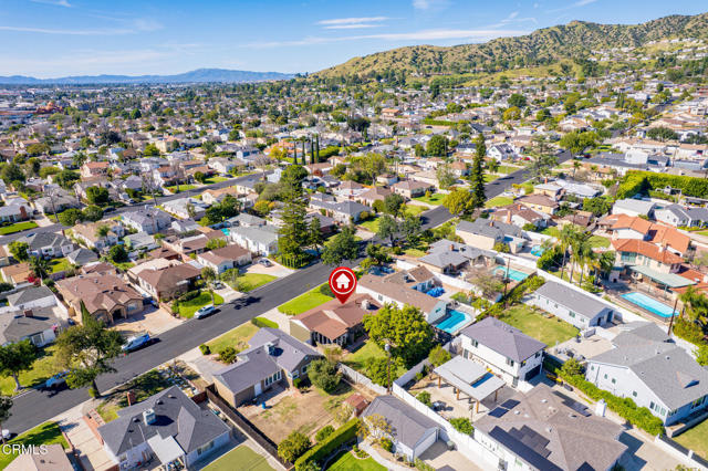 Detail Gallery Image 49 of 56 For 2444 N Parish Pl, Burbank,  CA 91504 - 3 Beds | 1 Baths