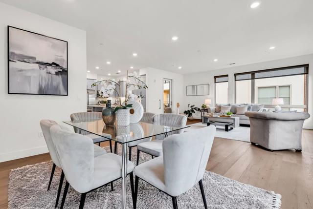 769 Eppleton Lane, Foster City CA: https://media.crmls.org/mediaz/8b5a16dd-adbb-426f-ba1c-f0083e28e613.jpg