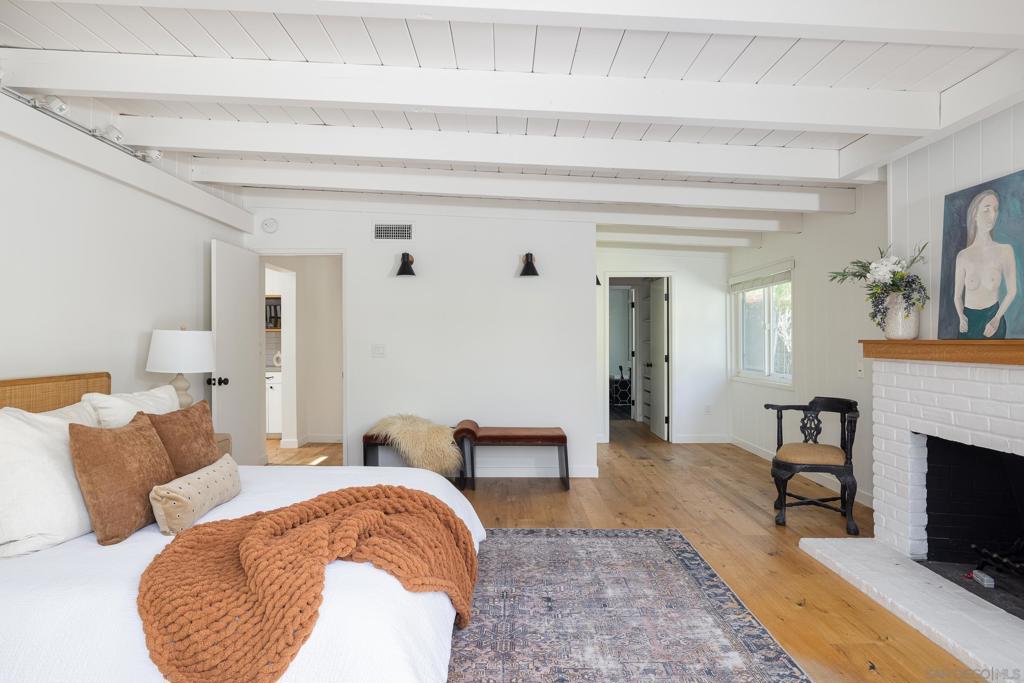 MLS #250034678SD img 19