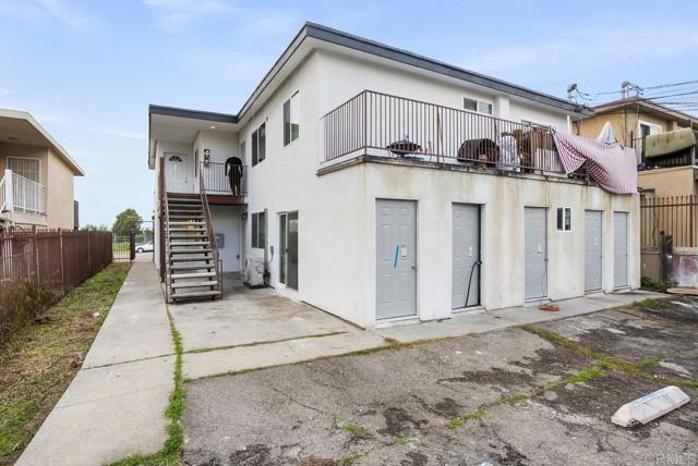 Image 22 of 25 For 937 Grand Avenue