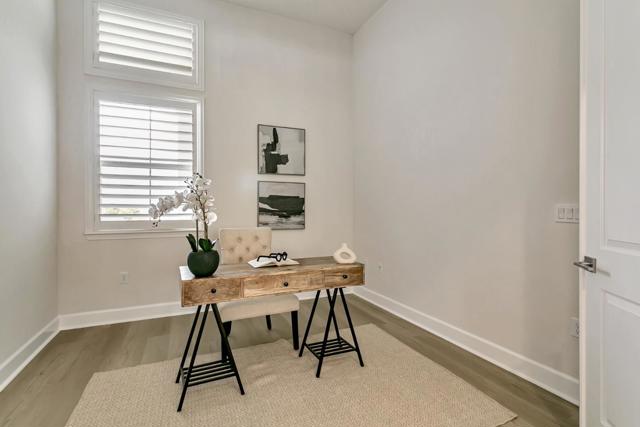 7942 Cinnamon Way, Gilroy CA: https://media.crmls.org/mediaz/8b5db12c-6379-49b7-a104-3966c1fe4185.jpg