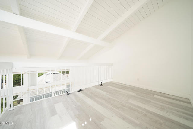 4925 Indian Wood Road, Culver City CA: https://media.crmls.org/mediaz/8b5e07b5-6a68-46d6-bf73-48de35e0d5f7.jpg