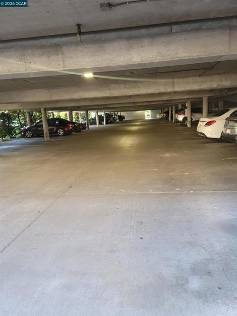 310 N Civic Dr., Walnut Creek CA: https://media.crmls.org/mediaz/8b5e3f0f-a4d1-4a78-96cc-a5be257d1762.jpg