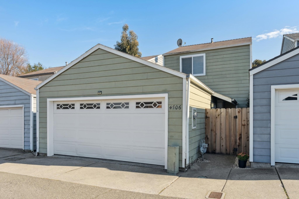 4706 San Pablo Dam Rd.