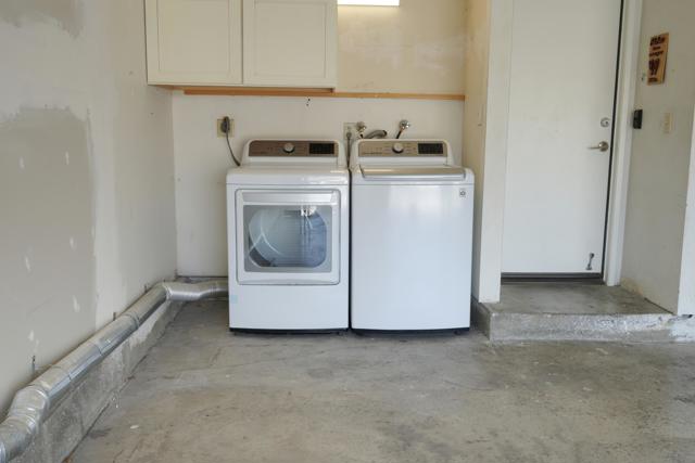 43902 Via Palma, Palm Desert CA: https://media.crmls.org/mediaz/8b61cd17-f538-4e26-9c4d-1cb1da1df5a9.jpg