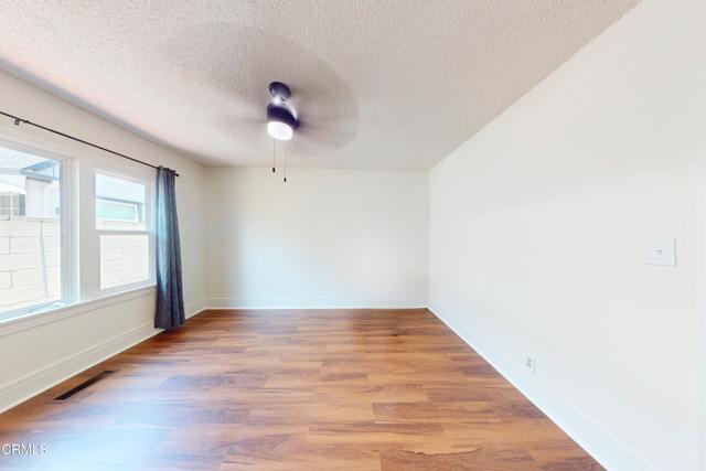 Detail Gallery Image 20 of 34 For 1255 N Dominion Ave, Pasadena,  CA 91104 - 3 Beds | 1 Baths