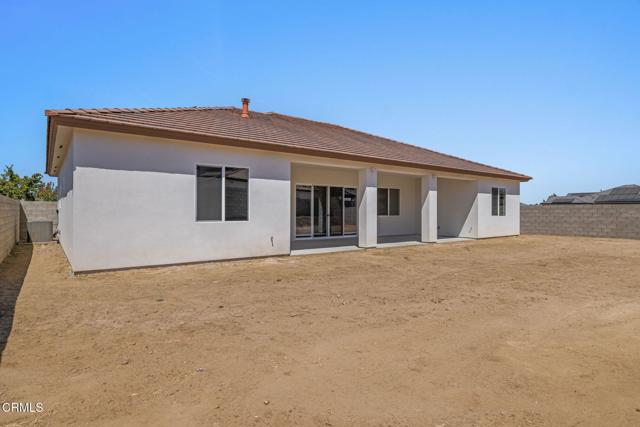 8707 Kenwick Street, Bakersfield CA: https://media.crmls.org/mediaz/8b64b9ba-944b-40d3-8985-13f6c69ba24b.jpg