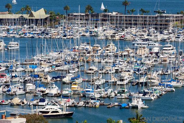 812 San Antonio Pl, San Diego CA: https://media.crmls.org/mediaz/8b66039d-5e9b-4007-baa7-bfff7a282766.jpg