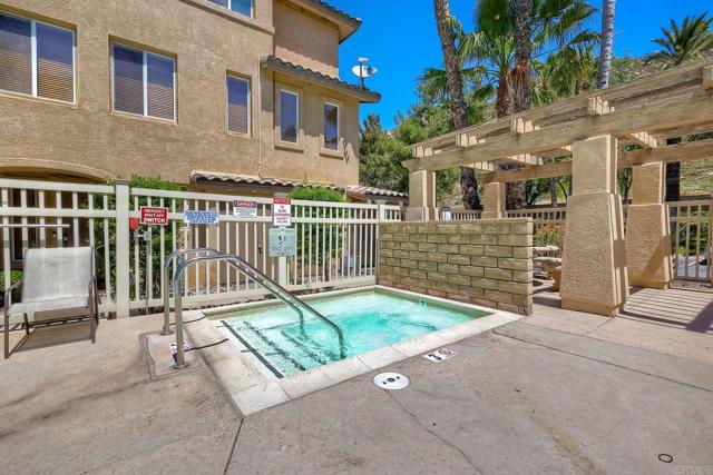 Detail Gallery Image 36 of 38 For 3313 Dehesa Rd #85,  El Cajon,  CA 92019 - 3 Beds | 2/1 Baths