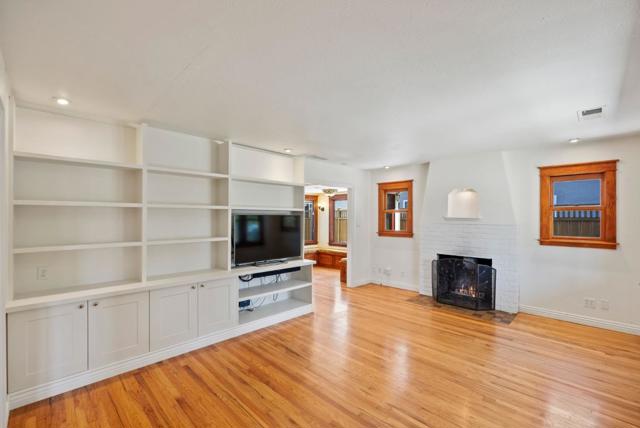 870 N 5th Street, San Jose CA: https://media.crmls.org/mediaz/8b66b869-27dc-4e8e-a023-c6daec21b8cd.jpg