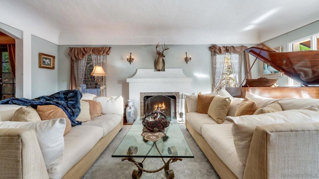 2270 Juan St - photo 6