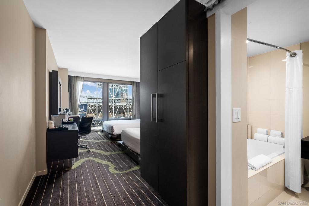 MLS #250033330SD image #5