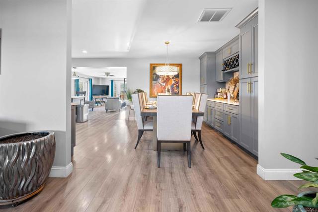 10009 Anoel Court, Spring Valley CA: https://media.crmls.org/mediaz/8b693b1b-41e7-43ae-87cf-6e4fa0e7ccc8.jpg
