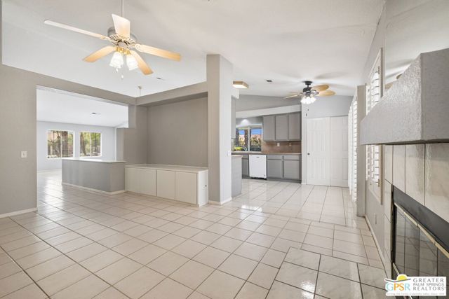 42667 Cardiff Street, Palm Desert CA: https://media.crmls.org/mediaz/8b6a9a00-0b6d-4ba9-9321-f7e3d7f9d820.jpg