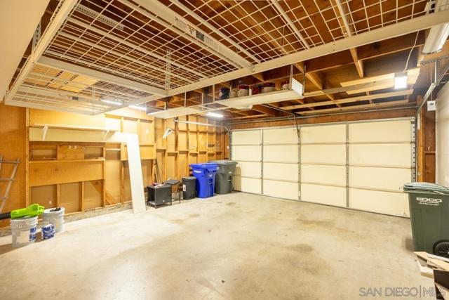 13669 Comuna Drive, Poway CA: https://media.crmls.org/mediaz/8b6ccebd-0870-4fa8-b80f-5f7b579f5a83.jpg