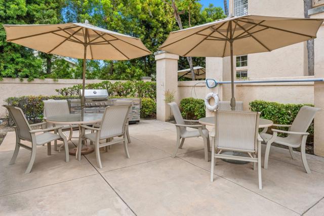 Detail Gallery Image 31 of 35 For 16054 Circa De Lindo, Rancho Santa Fe,  CA 92091 - 2 Beds | 2 Baths