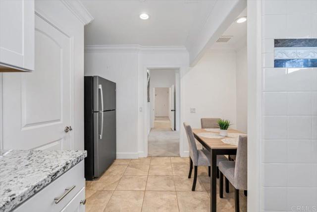 Image 41 of 74 For 3029 Victoria Drive