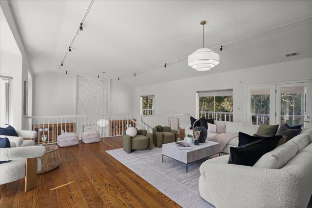 14721 Live Oak Lane, Saratoga CA: https://media.crmls.org/mediaz/8b6eff80-34b0-410f-bd50-f520a2945b9f.jpg