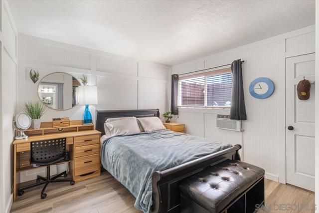 4425 50th Street, San Diego CA: https://media.crmls.org/mediaz/8b6f2055-15e1-4f35-b466-db74a08692d2.jpg