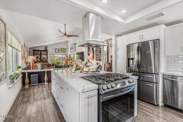 Detail Gallery Image 22 of 49 For 6186 Irena Ave, Camarillo,  CA 93012 - 2 Beds | 2 Baths