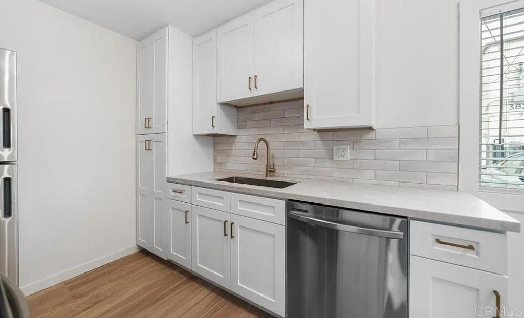 3825 Van Dyke - photo 11