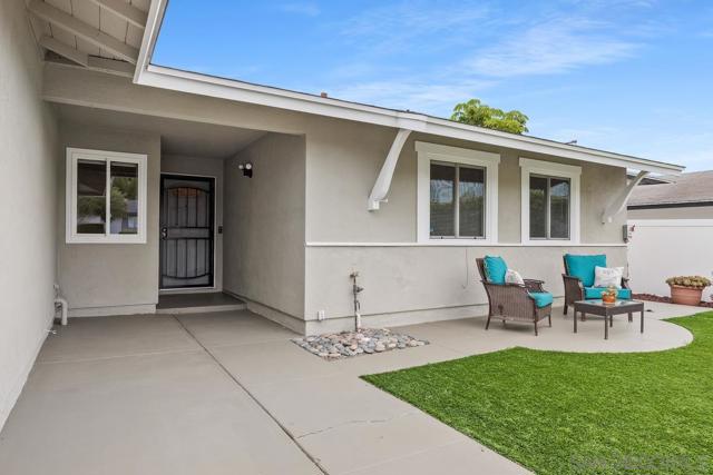 3208 Morningside Drive, Oceanside CA: https://media.crmls.org/mediaz/8b71b3d3-1f45-42e6-a444-b5d3d914cebc.jpg
