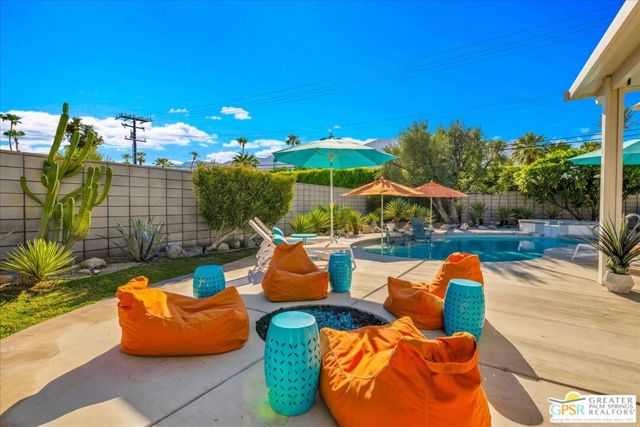 657 N Juanita Drive, Palm Springs, CA 92262