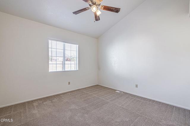 Detail Gallery Image 36 of 50 For 20046 Canyon View Dr, Santa Clarita,  CA 91351 - 3 Beds | 2 Baths