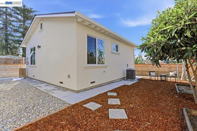 Image 42 of 46 For 4519 Edwards Ln