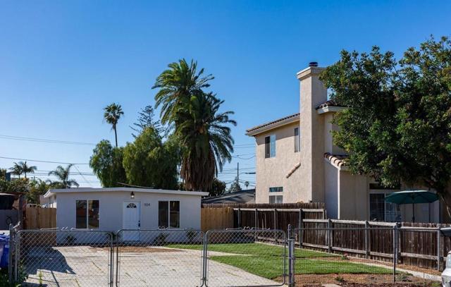 924 Florida St, Imperial Beach CA: https://media.crmls.org/mediaz/8b764180-5216-41e2-a834-056c8c5b9a8c.jpg