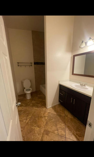 13205 Santa Ysabel Drive, Desert Hot Springs CA: https://media.crmls.org/mediaz/8b76be5d-6efd-435f-a75e-0e0adf7f704d.jpg