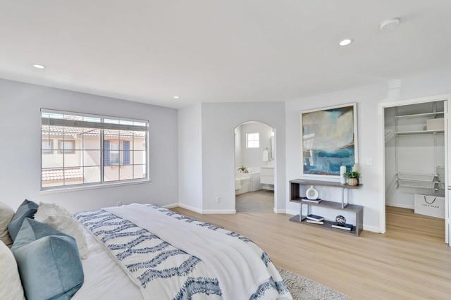 2153 Esperanca Avenue, Santa Clara CA: https://media.crmls.org/mediaz/8b775370-ec59-4334-9a0f-e7d7189de963.jpg