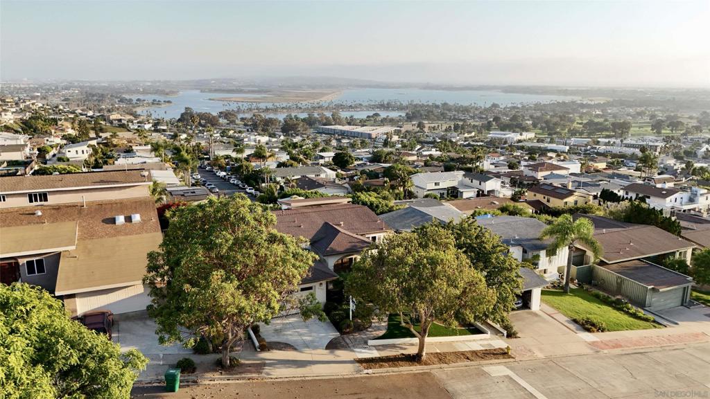 MLS #250035696SD image #58