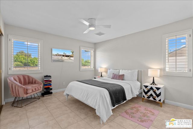 5365 E Cherry Hills Drive, Palm Springs CA: https://media.crmls.org/mediaz/8b796bad-956b-41ee-a903-67fb1c2c6d13.jpg