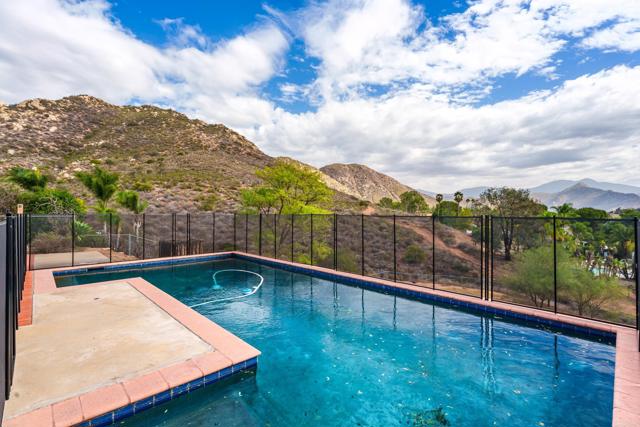15979 Gantry Way, San Diego Country Estates, CA 92065 photo 38