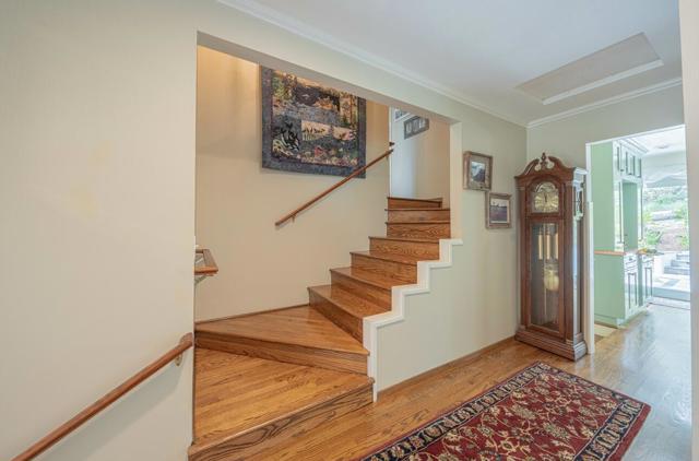 24 Pinehill Way, Monterey CA: https://media.crmls.org/mediaz/8b79bff2-bb03-4922-a05e-6629aa0975c6.jpg