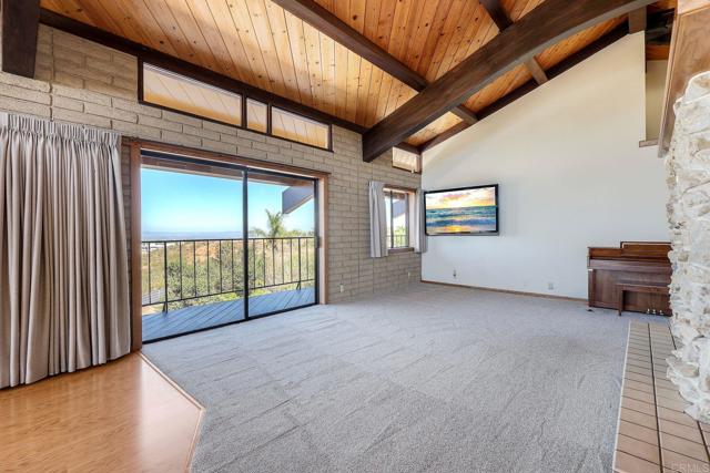 Detail Gallery Image 31 of 75 For 2335 Mirador, Vista,  CA 92084 - 5 Beds | 2/1 Baths