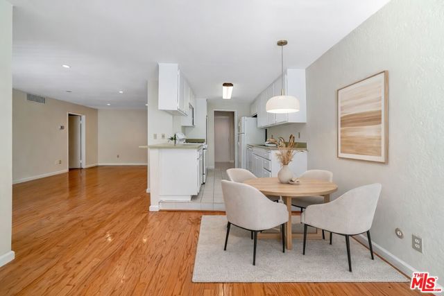515 North Jackson Street, 116 photo 6