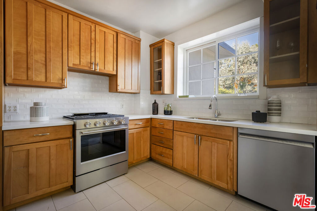 MLS #26863929 image #20