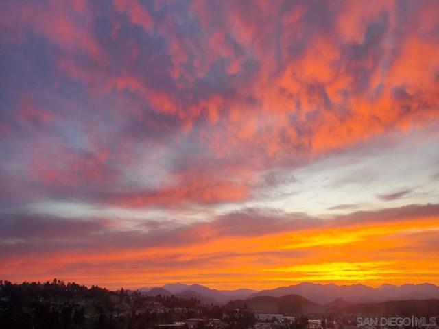 2025 Fabled Waters Dr., Spring Valley CA: https://media.crmls.org/mediaz/8b7c99db-d25e-451a-af1b-cd7eb914ce26.jpg