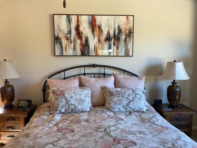 81407 Golden Poppy Way, La Quinta CA: https://media.crmls.org/mediaz/8b7de349-261a-41e0-85bb-436a0be024d9.jpg