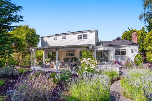 2 Black Tail Lane, Monterey CA: https://media.crmls.org/mediaz/8b7dea2a-5f15-41bd-9143-3f200d530d53.jpg