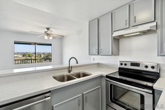 2995 Cowley Way, San Diego CA: https://media.crmls.org/mediaz/8b7e10aa-c04c-4e4d-98cd-050b217b7a9a.jpg