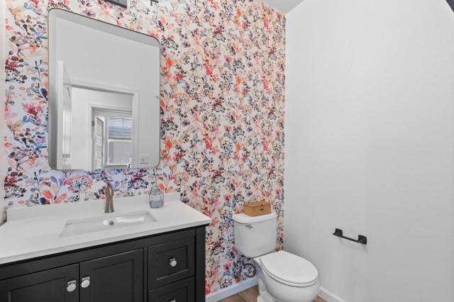 632 Moss Way, Hayward CA: https://media.crmls.org/mediaz/8b7e80c8-7361-4cb8-a34a-67b5583ec38f.jpg