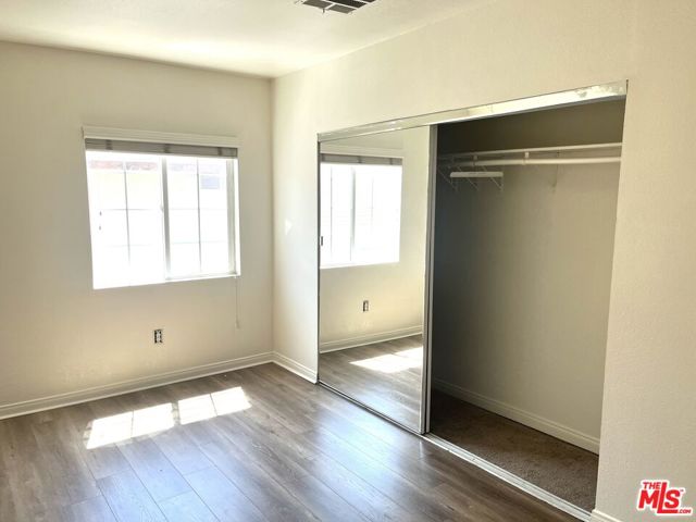 1256 W 25th Street, Los Angeles CA: https://media.crmls.org/mediaz/8b7e93d4-b14d-452e-a013-a0805fa57278.jpg